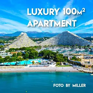  Apartment At Commodoro