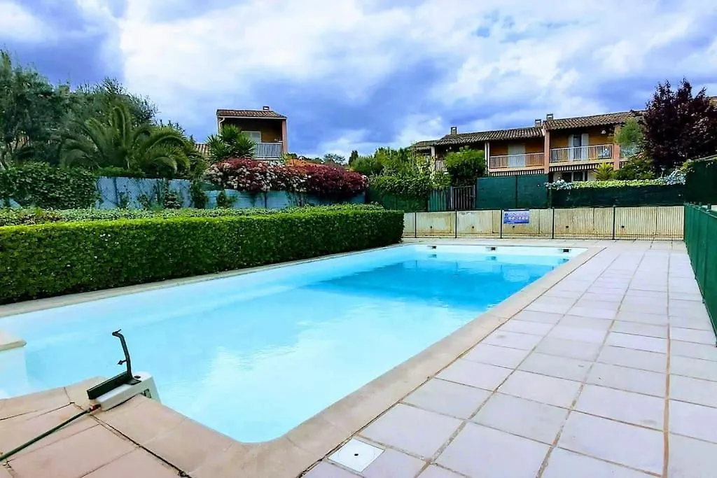 Castel Garden Apartment Villeneuve-Loubet