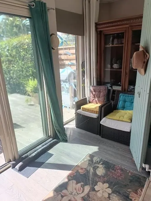 Castel Garden Apartment Villeneuve-Loubet